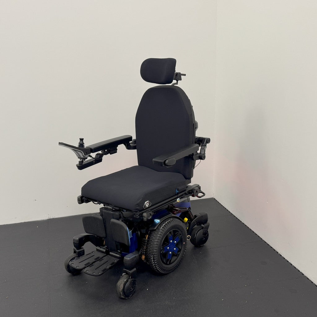 Quantum Rehab Edge 3 Stretto Powerchair (2023)