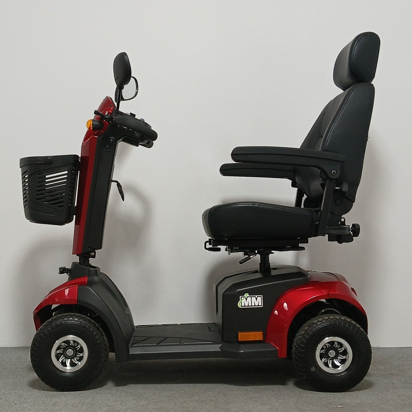 Monarch Mobility MM8 (2024)
