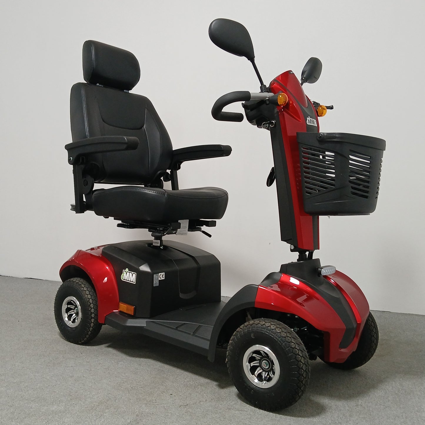 Monarch Mobility MM8 (2024)