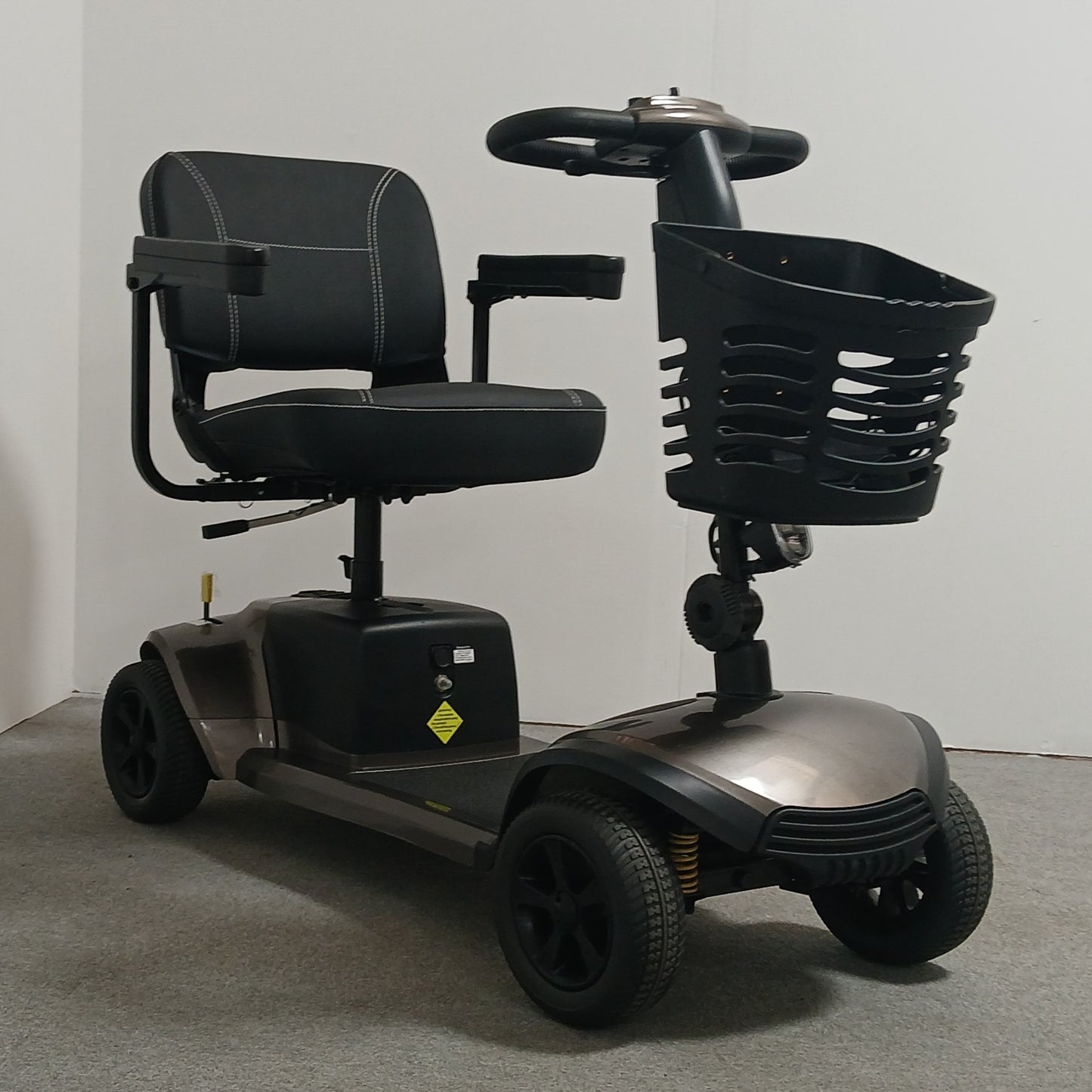 Komfi Rider Vantage (2024)