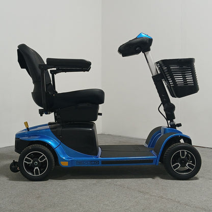 Pride Mobility Revo 2.0 (2025)