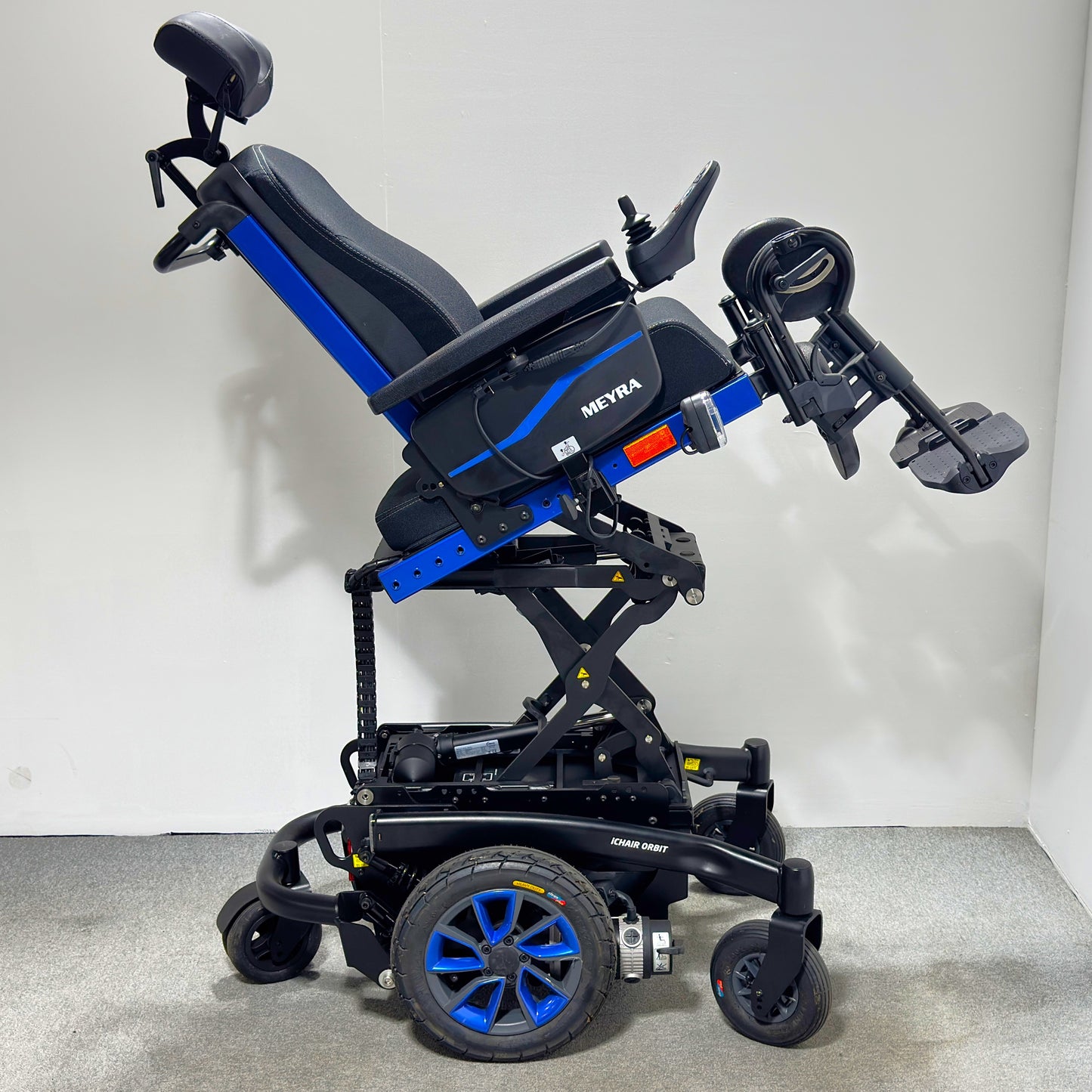 Meyra 1.618 IChair Orbit 2025
