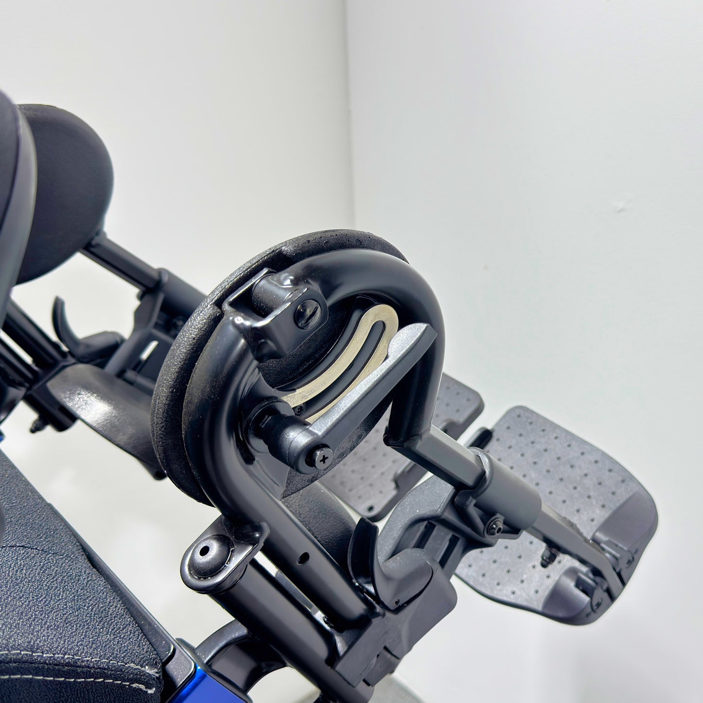 Meyra 1.618 IChair Orbit 2025