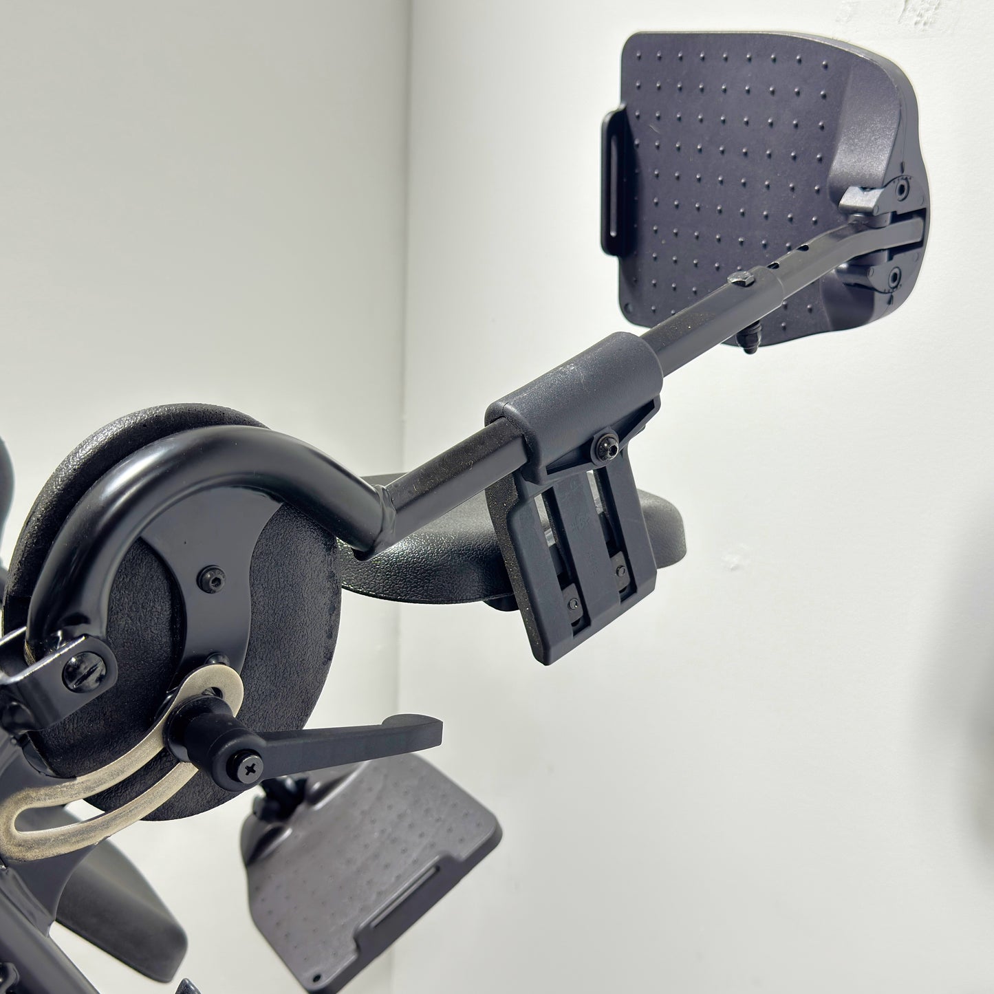 Meyra 1.618 IChair Orbit 2025