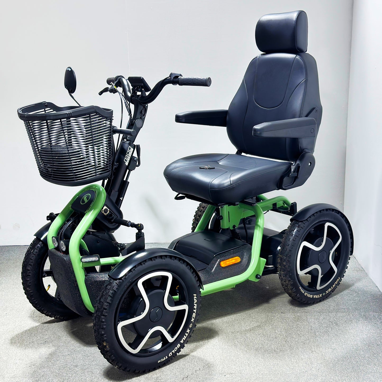 Scoozy S800 by Sunrise Medical (2025)