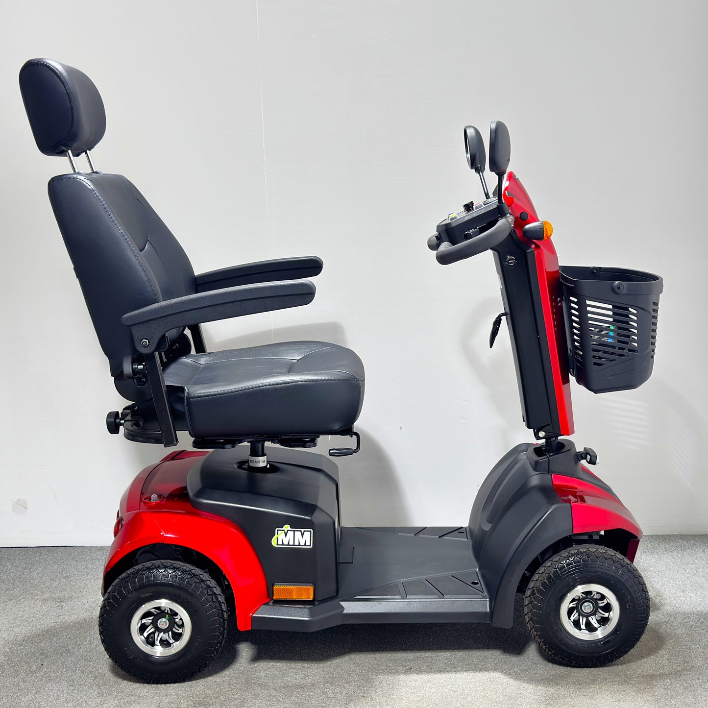 Monarch Mobility MM4 (2024)