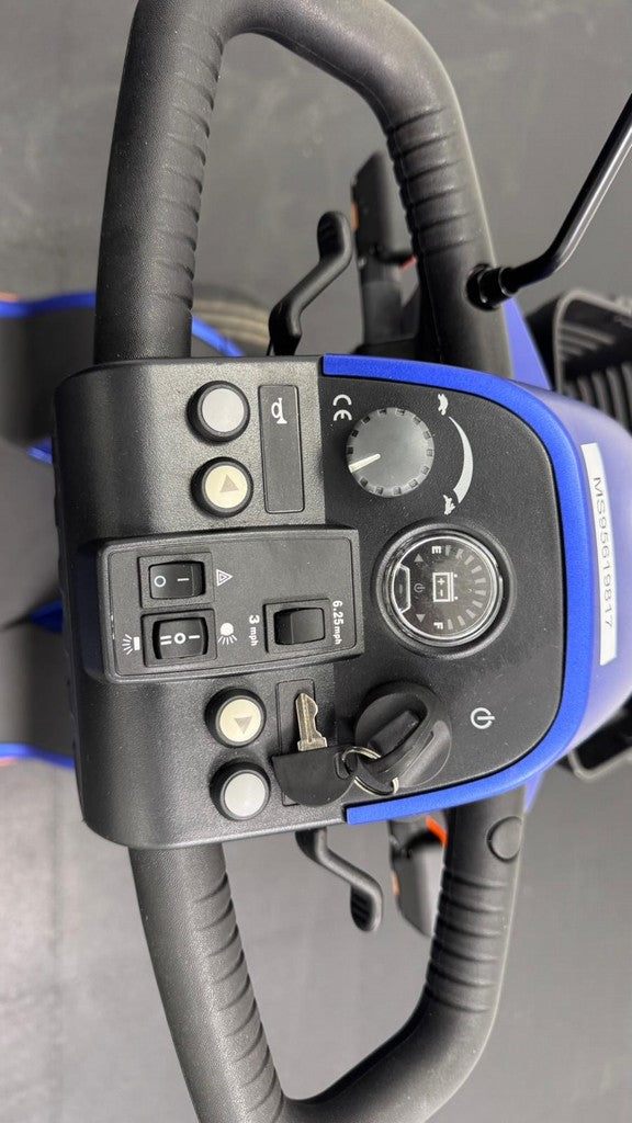 Pride Mobility Colt Deluxe 2.0 (2023)