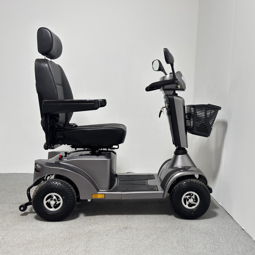 Sunrise Medical STERLING S425