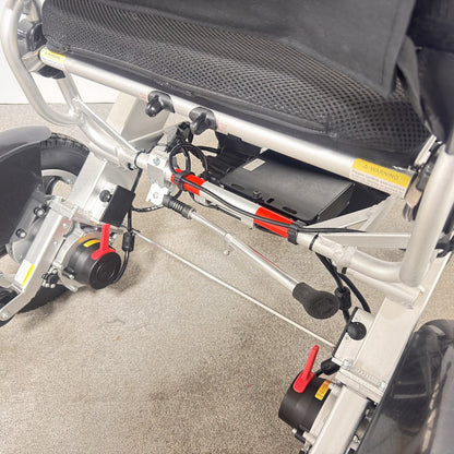 Motion Healthcare Foldalite Trekker