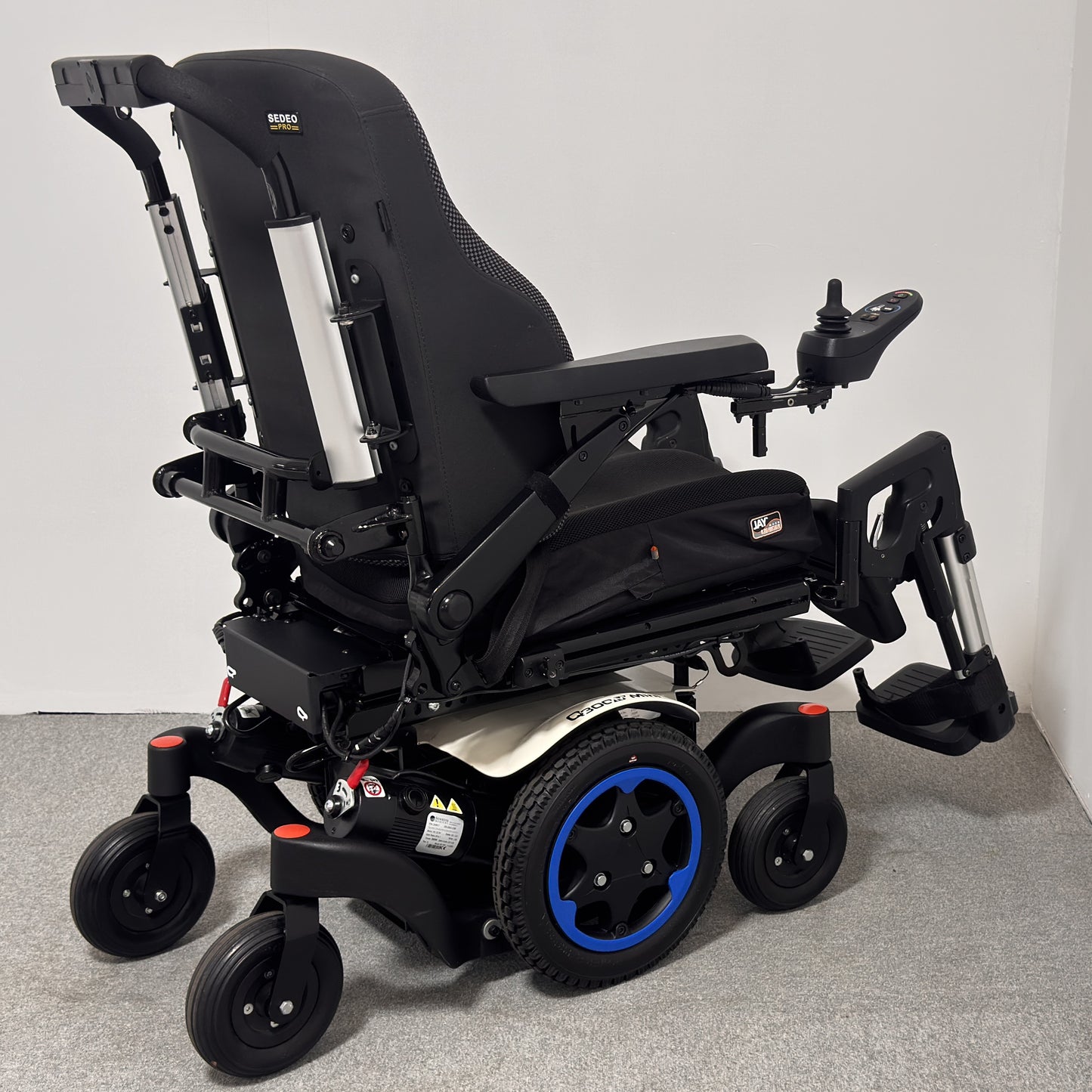 Sunrise Medical QUICKIE Q300 M Mini Sedeo Pro (2023)