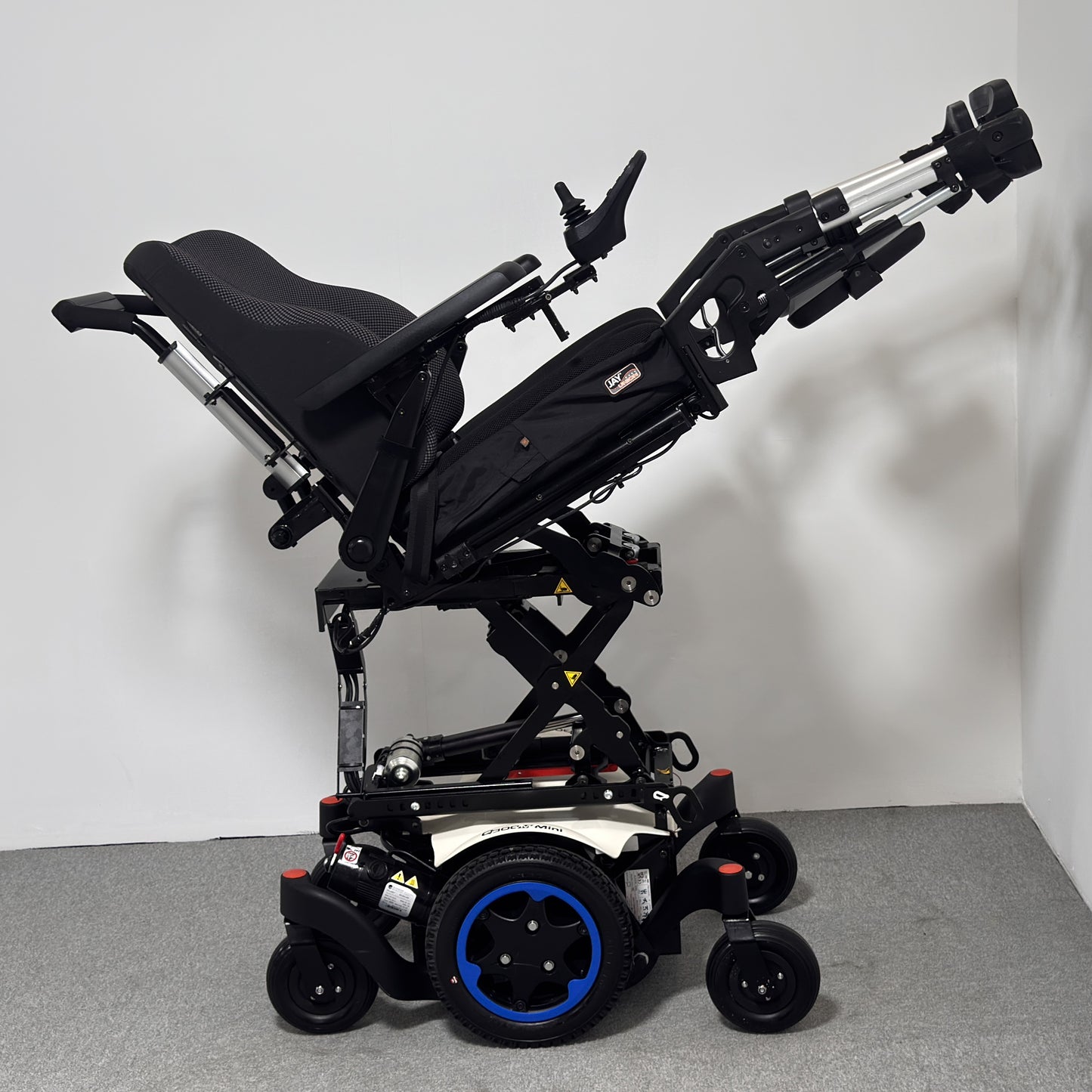 Sunrise Medical QUICKIE Q300 M Mini Sedeo Pro (2023)