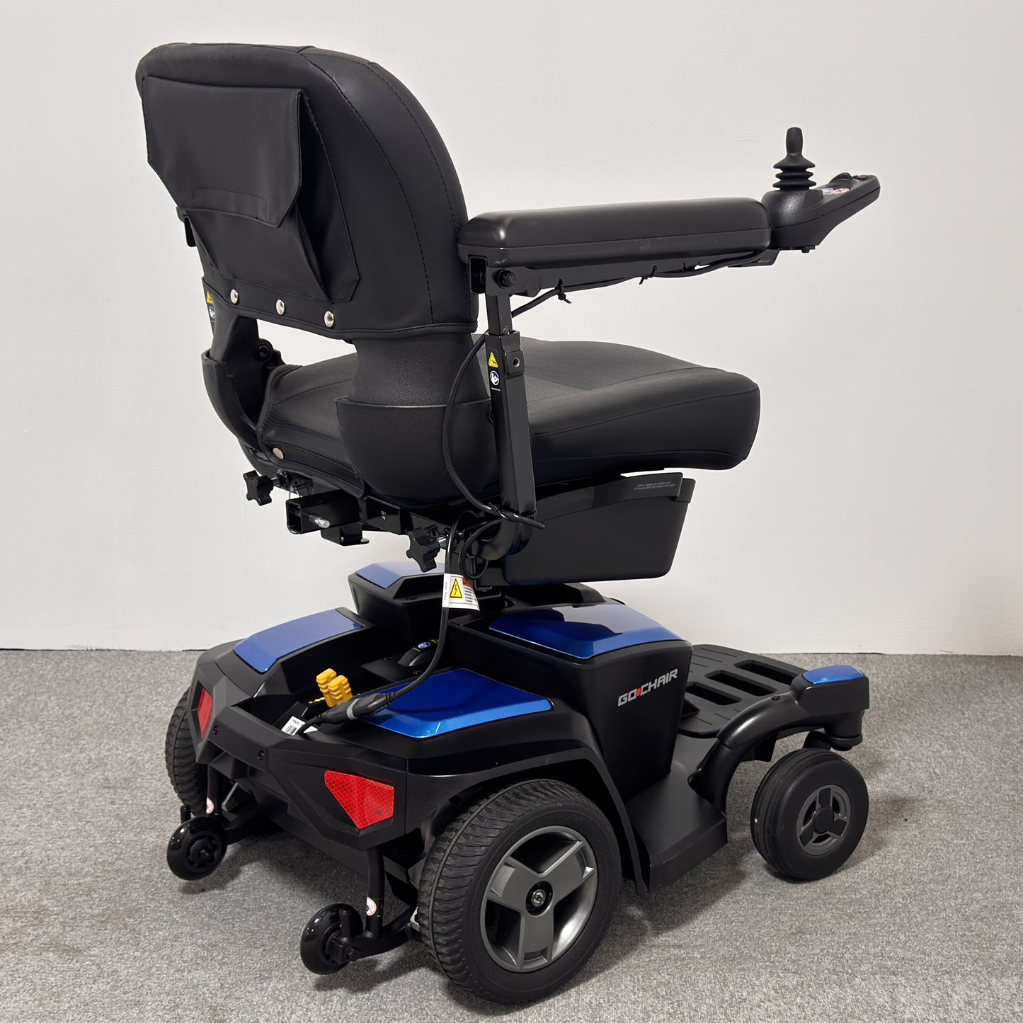 Pride Mobility Revo  2.0