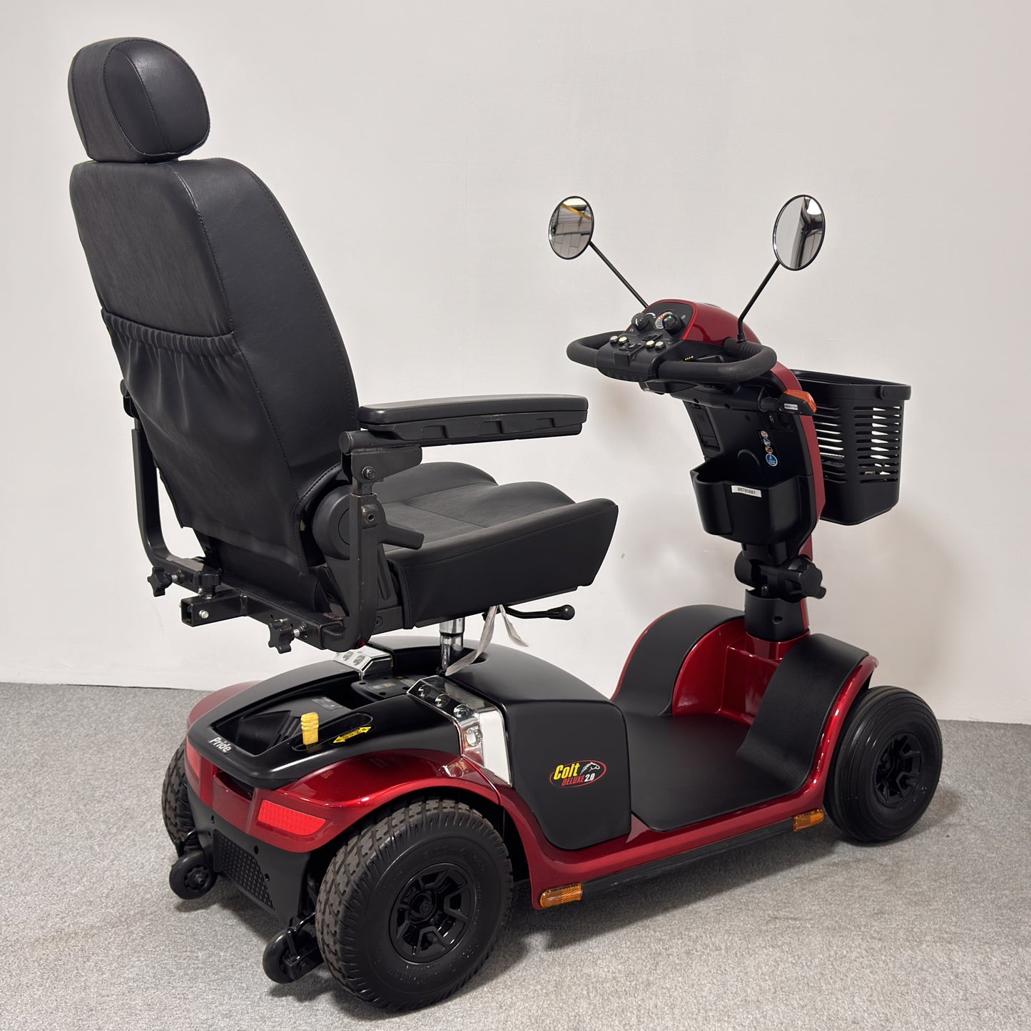 Pride Mobility Colt Deluxe 2.0 (2022)