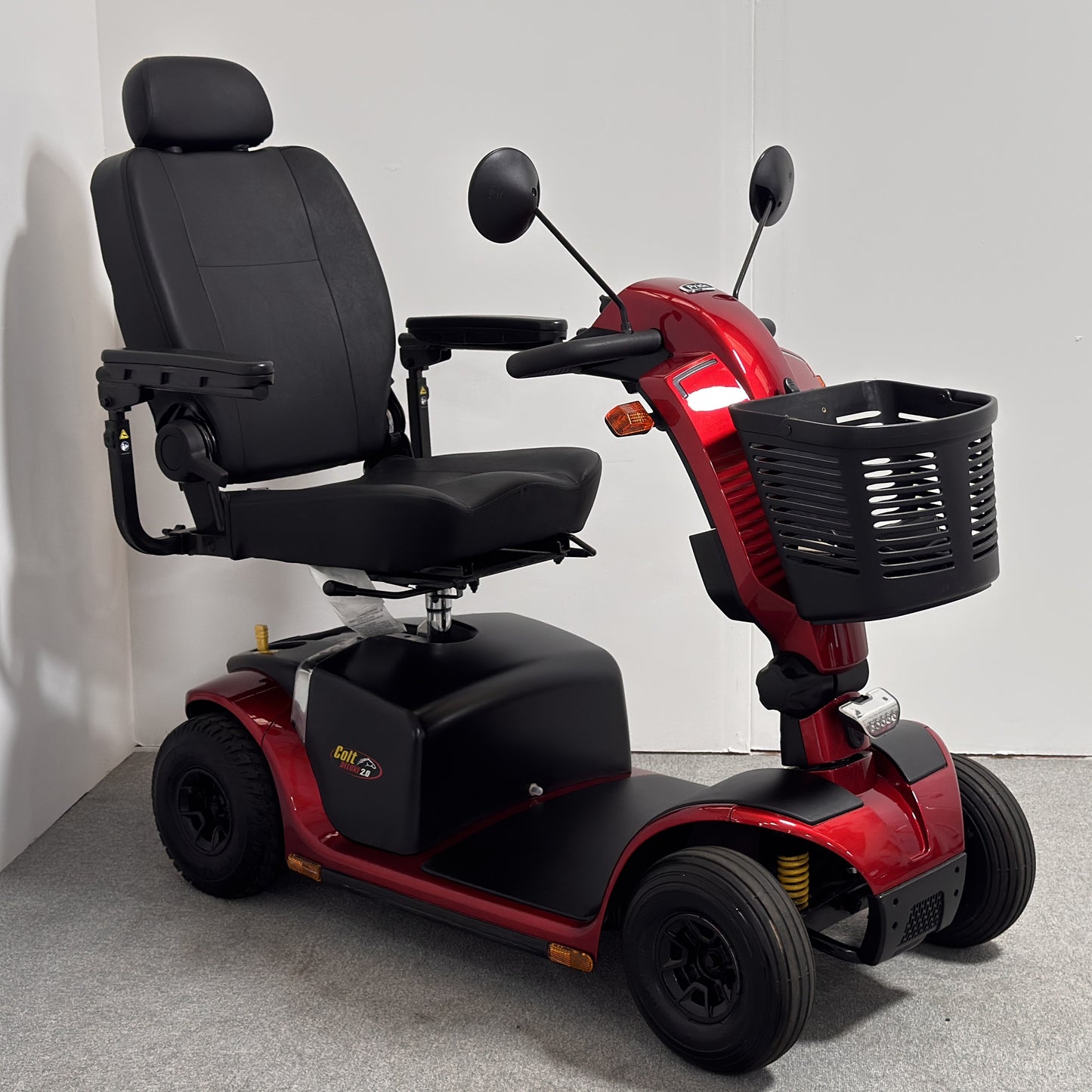 Pride Mobility Colt Deluxe 2.0 (2022)