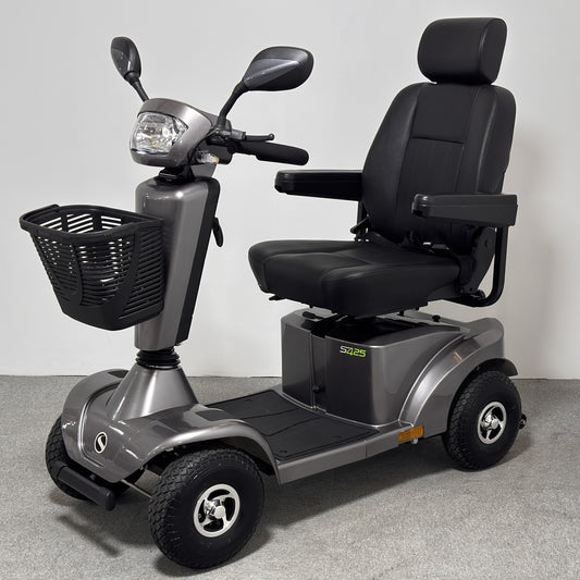 Sunrise Medical STERLING S425 (2024)