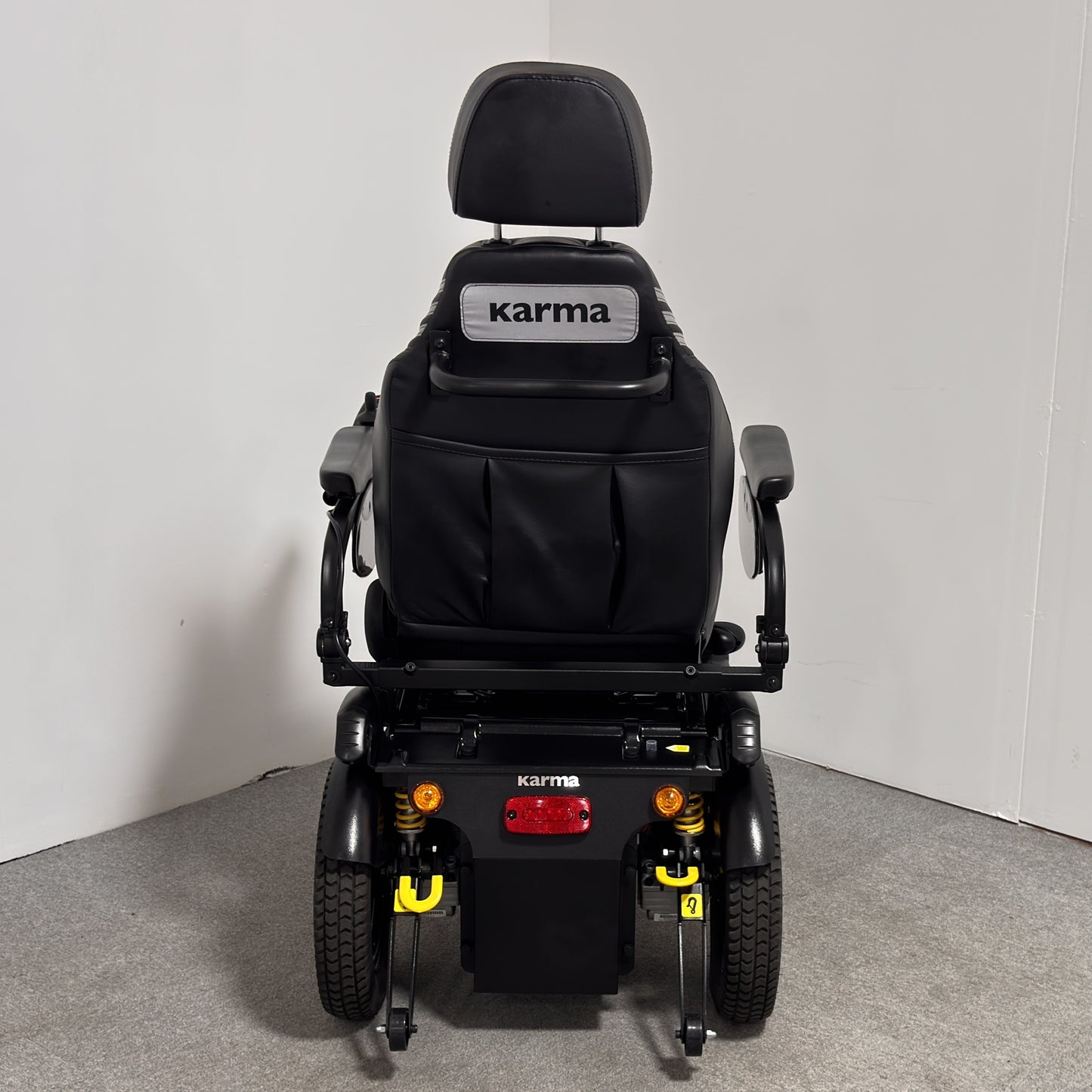 Karma Blazer 2 Captain Seat (2024)