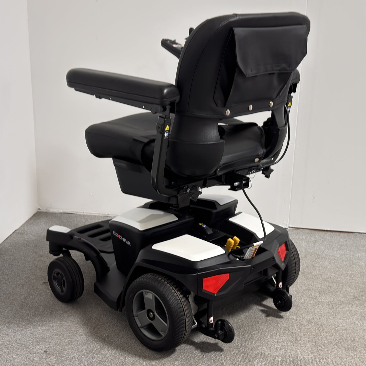 Pride Mobility Go Chair (2024)