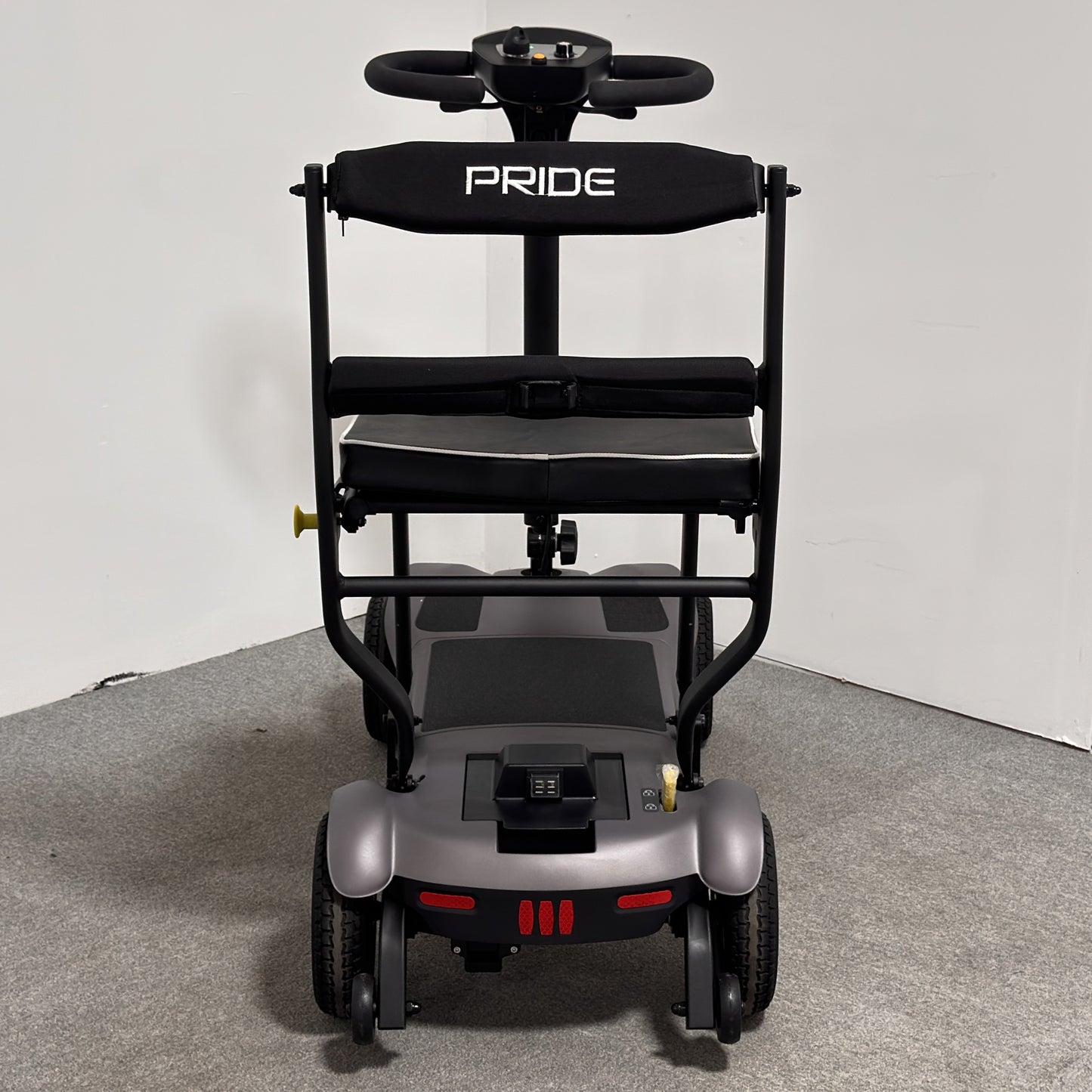 Pride Mobility GoGo Mg2 (2025)