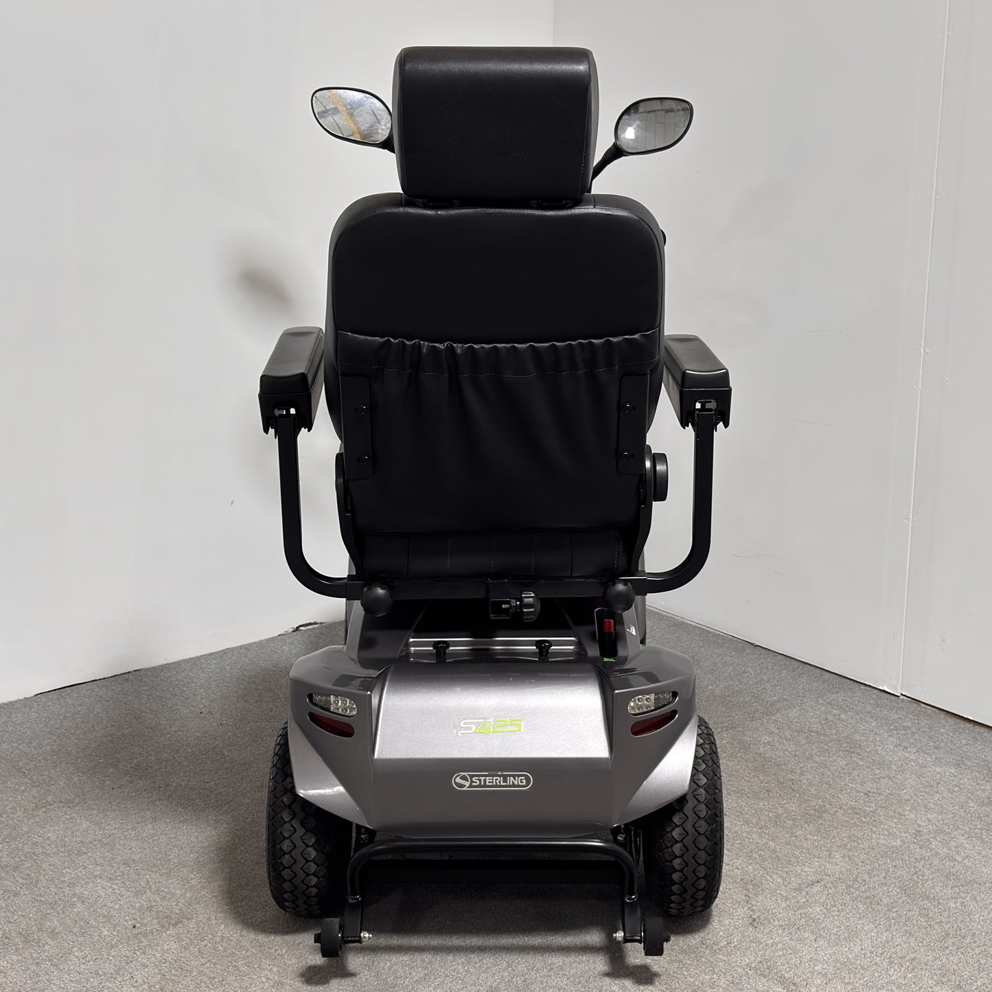 Sunrise Medical STERLING S425