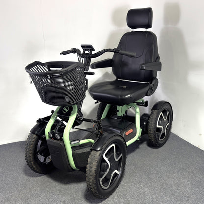 Scoozy S800 by Sunrise Medical (2025)