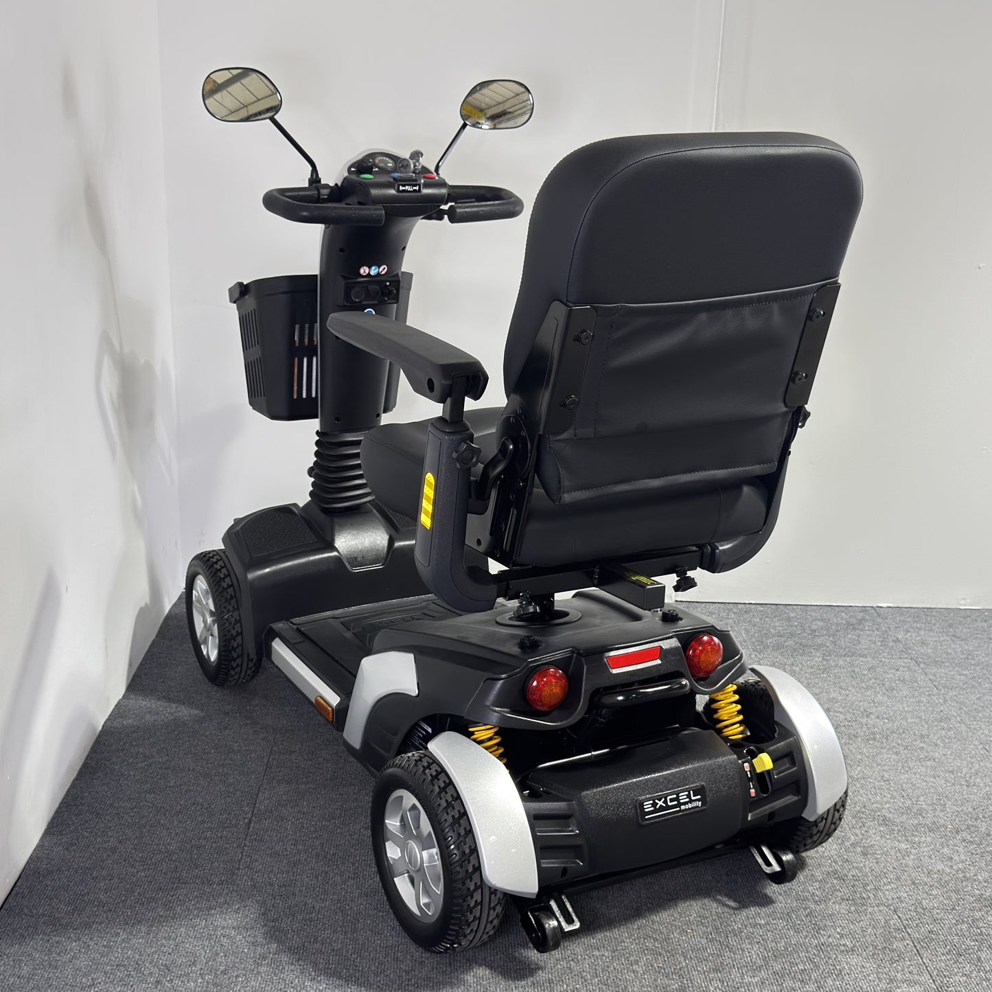 Vanos Excel Move (2025)