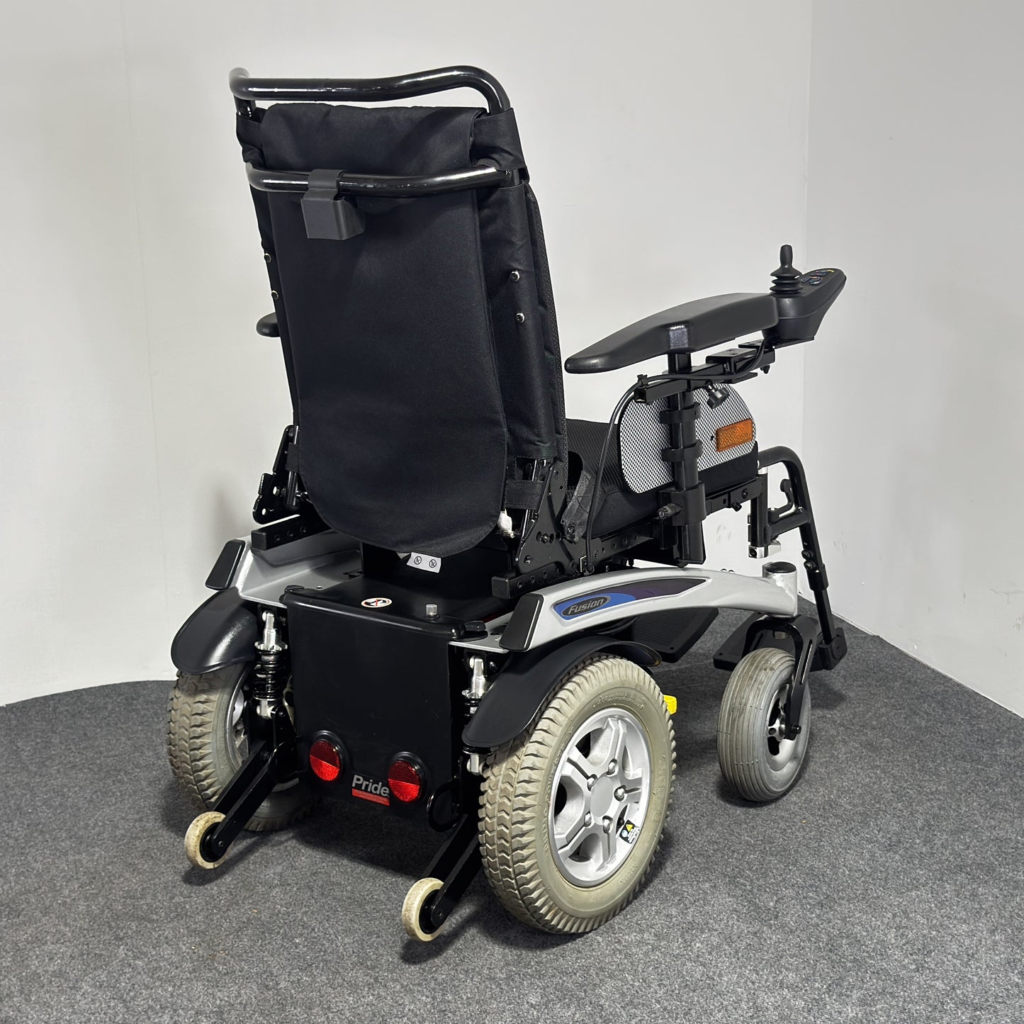 Pride Mobility Fusion (2022)
