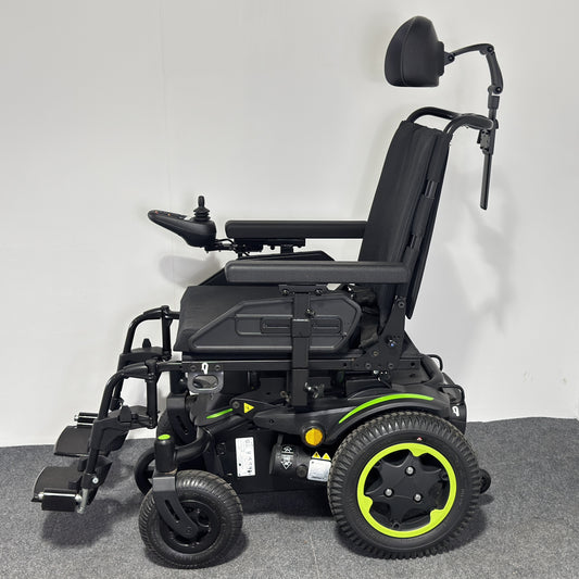Sunrise Medical QUICKIE Q200R Powerchair (2024)