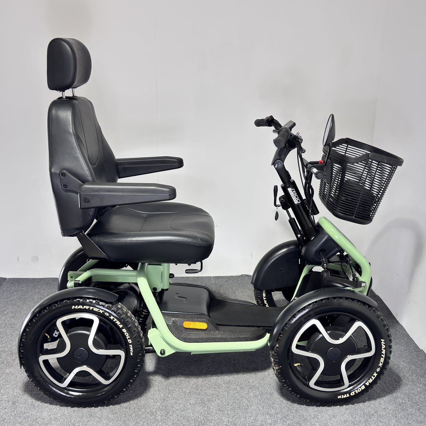 Sunrise Medical STERLING S800 by Scoozy (2025)