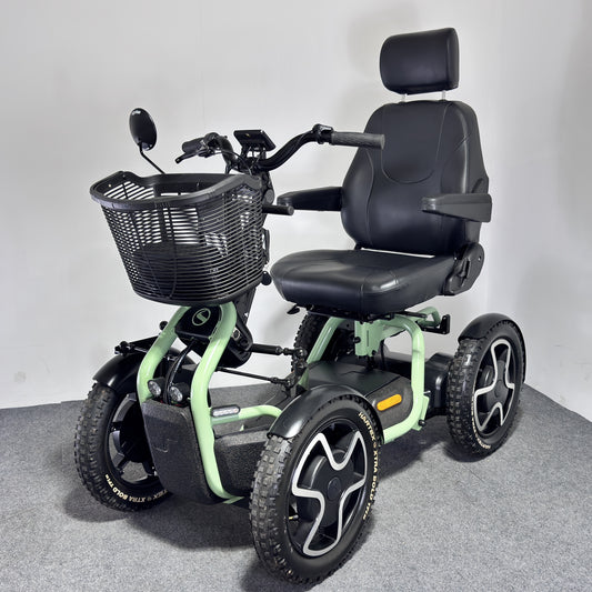 Sunrise Medical STERLING S800 by Scoozy (2025)