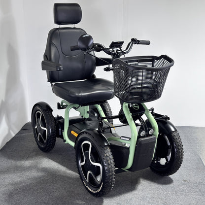 Sunrise Medical STERLING S800 by Scoozy (2025)