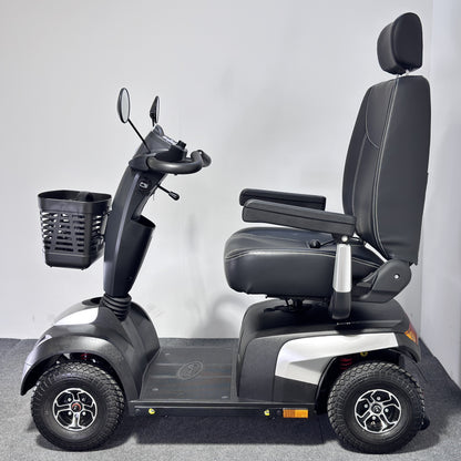 Invacare Comet Pro (2024)