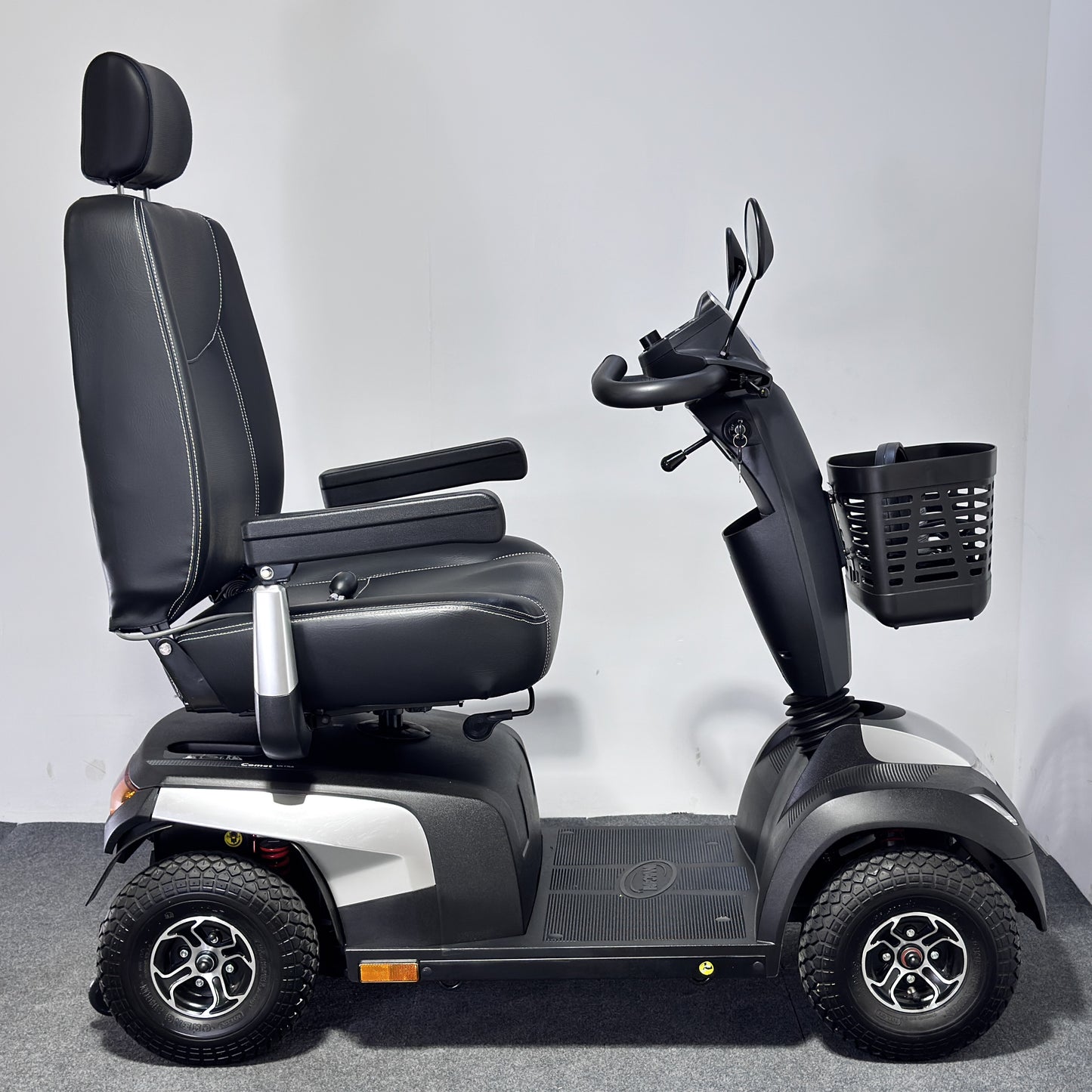 Invacare Comet Pro (2024)