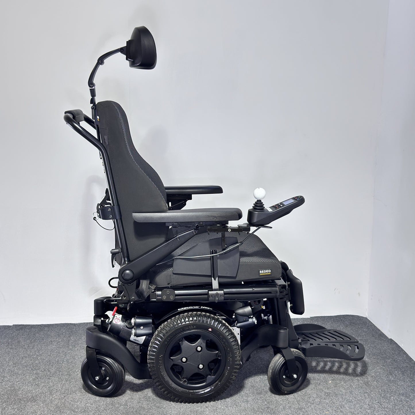 Sunrise Medical QUICKIE Q300 M Mini Sedeo Pro (2025)