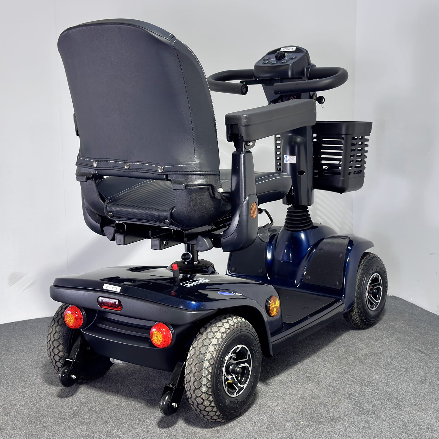 Invacare Leo (2025)